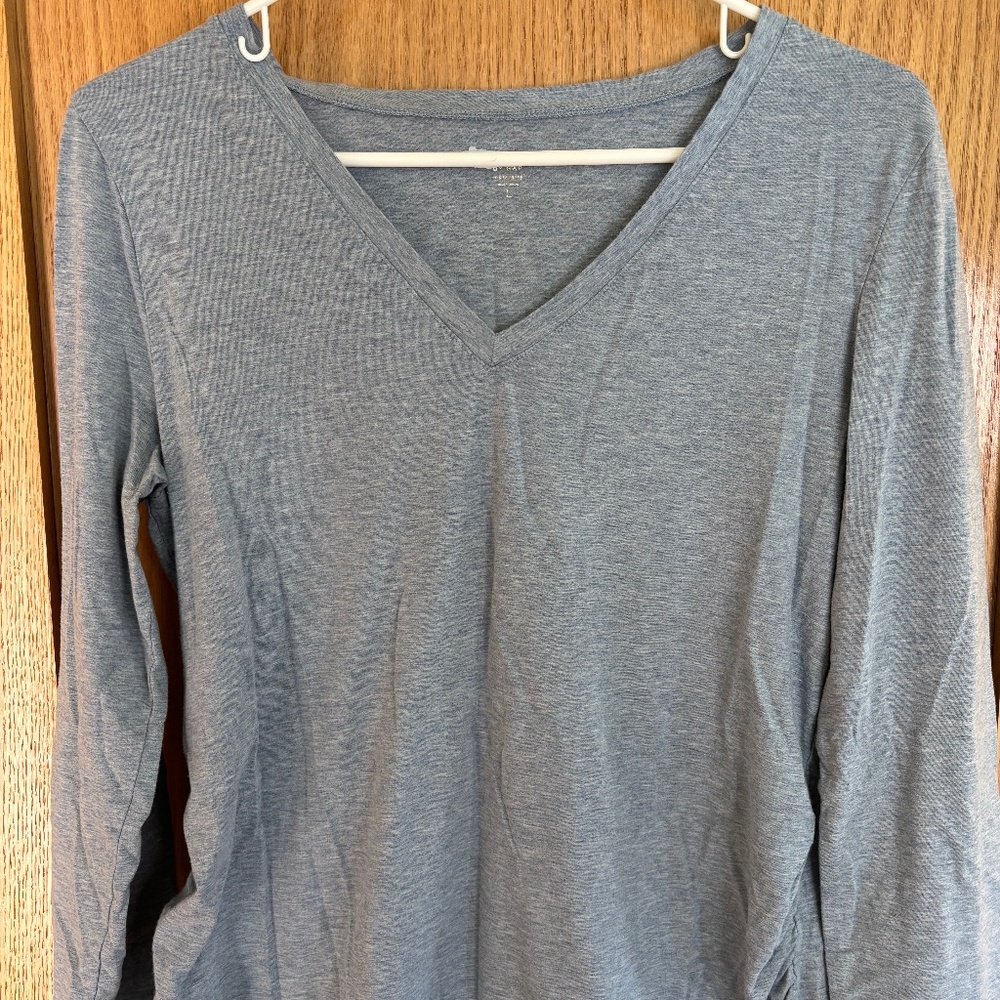 Love By GAP Maternity Long Sleeve Shirt Size Large Grey